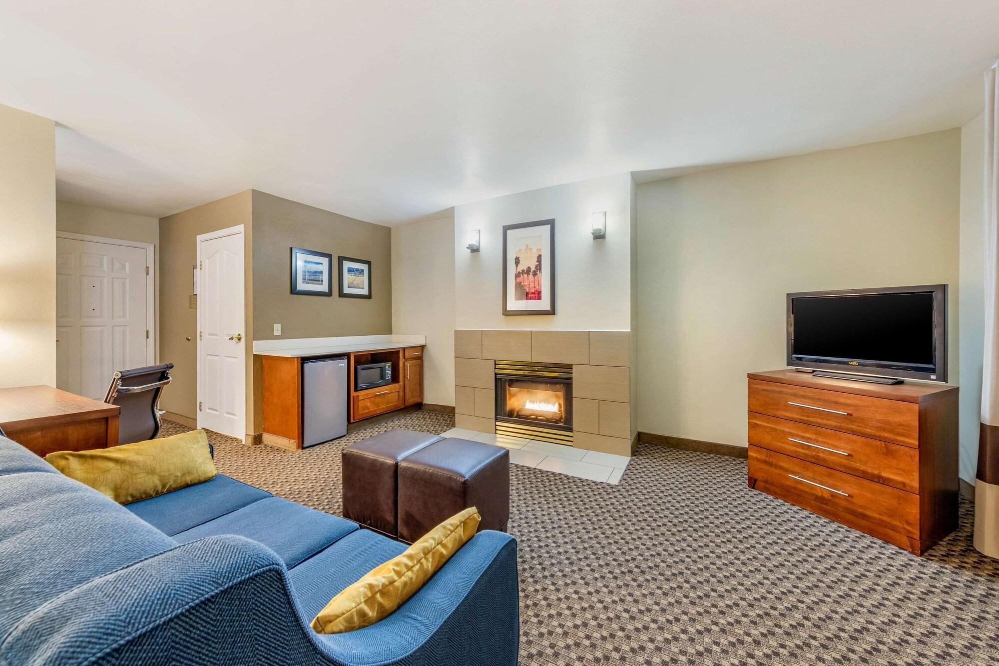 Comfort Inn & Suites Lancaster Antelope Valley Zewnętrze zdjęcie