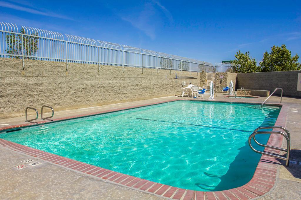 Comfort Inn & Suites Lancaster Antelope Valley Zewnętrze zdjęcie