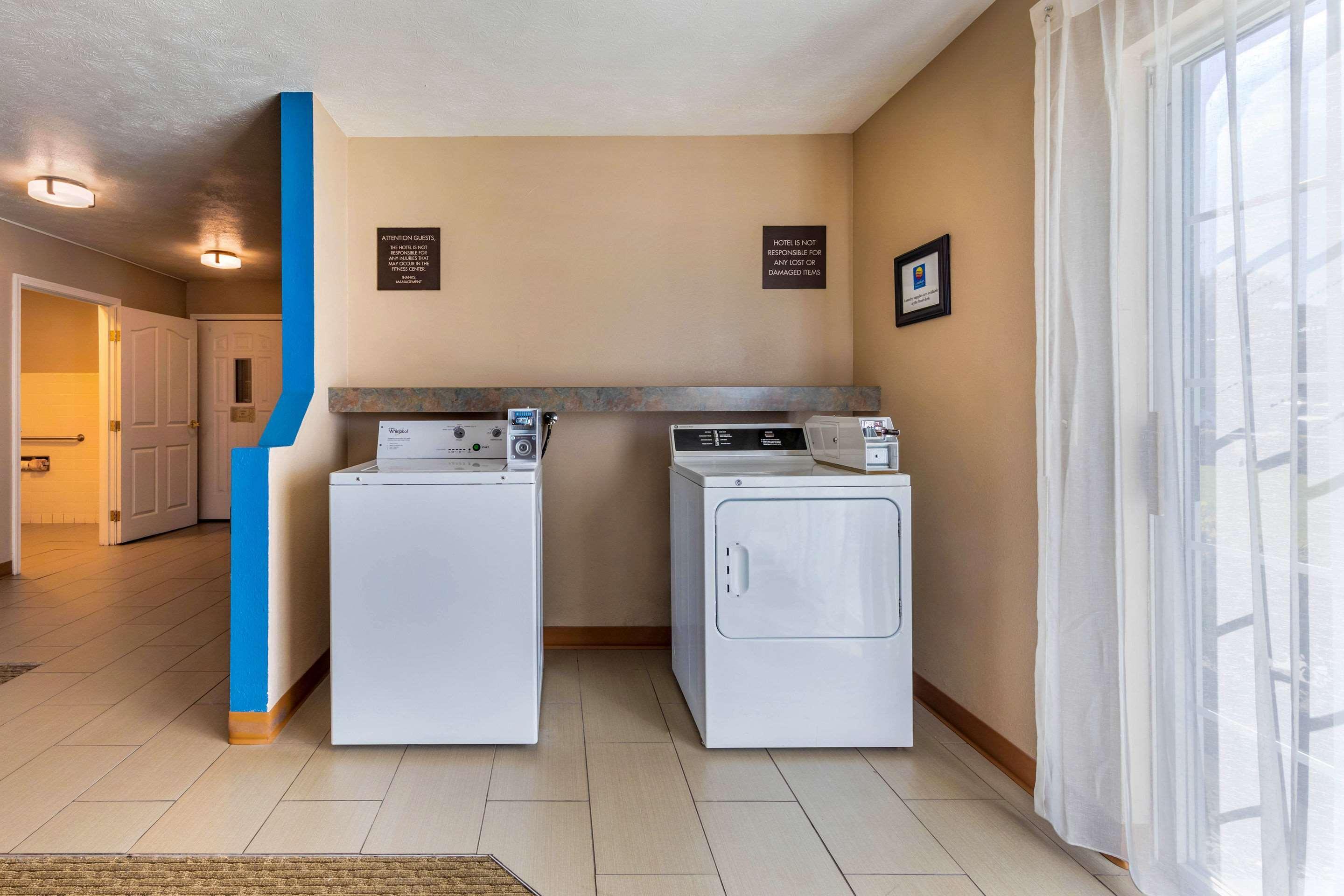 Comfort Inn & Suites Lancaster Antelope Valley Zewnętrze zdjęcie